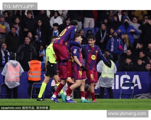 西甲激战皇马狂胜阿森纳6-2赛场瞬间引爆激情集锦回顾